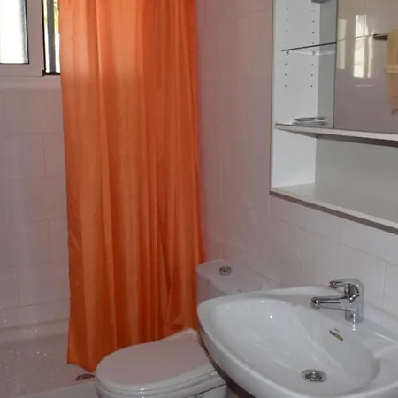 Reni Apartament Tías
