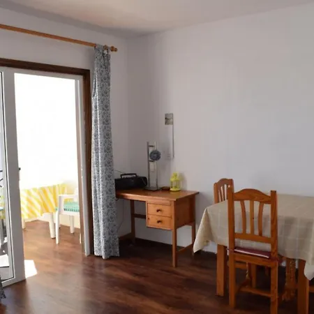 Reni Apartment